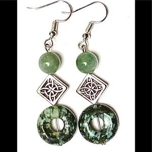 Green Jasper Agate Stone Circle Celtic 4 Point Diamond Knot Knotwork Earrings